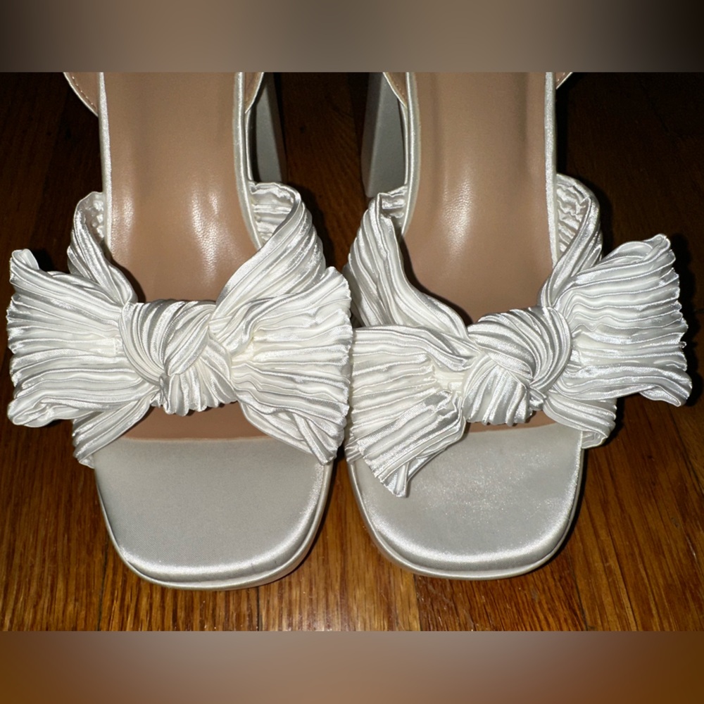 IDIFU Pleated Bow Platform Open Toe Chunky Heel Sandals - Picture 9 of 10